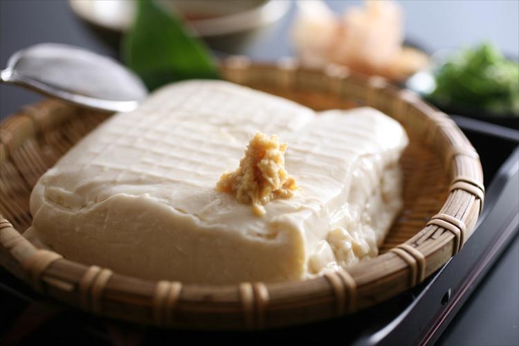 朝食でご用意する大人気の地元のお豆腐