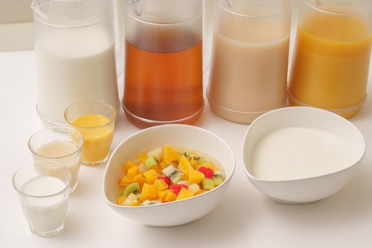 ドリンクやヨーグルトのご用意もございます