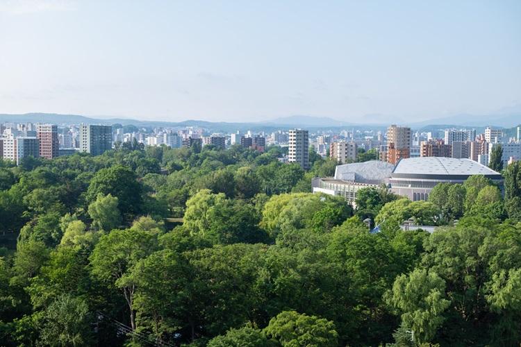 屋上から見た中島公園