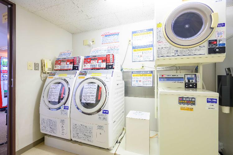 【設備】コインランドリー