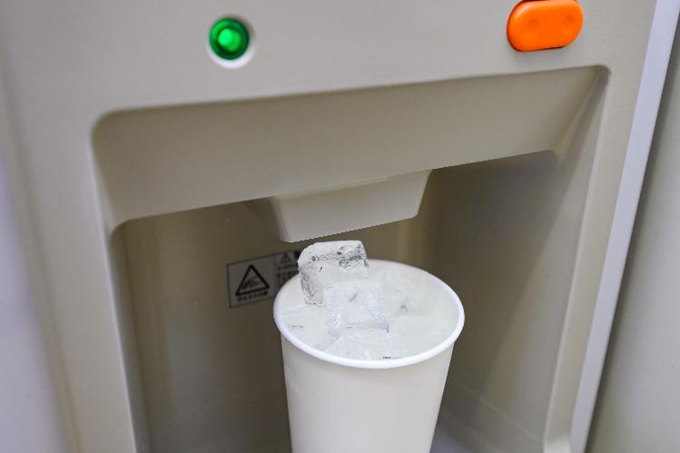 【設備】製氷機