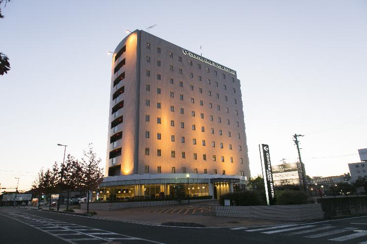 【ホテル外観】夕方
