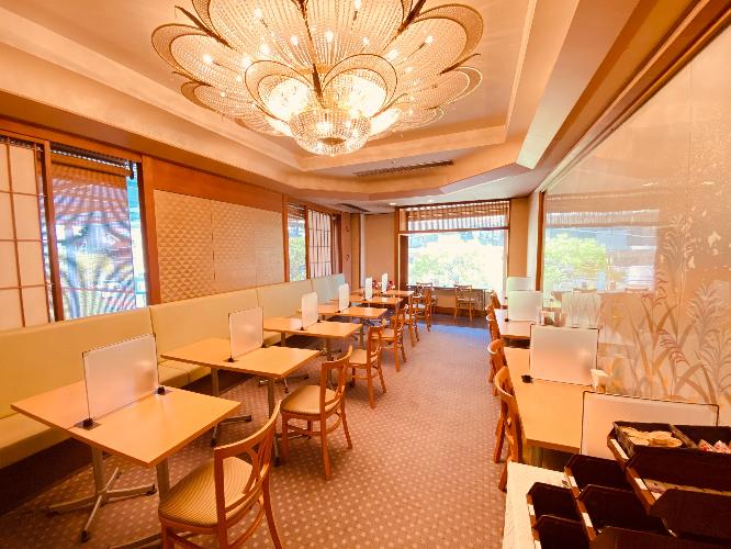 朝食会場（2階）
