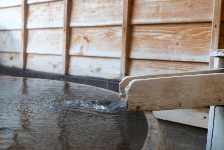【天然温泉　門前の湯】窯風呂