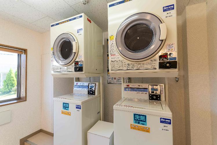 【設備】コインランドリー