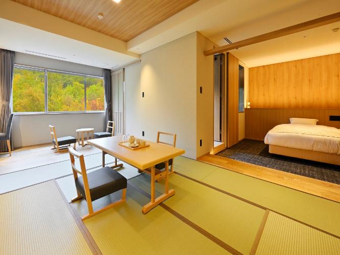 温泉展望風呂付エグゼクティブ和洋室〜新緑や紅葉・冠雪の季節折々の風景が楽しめる〜