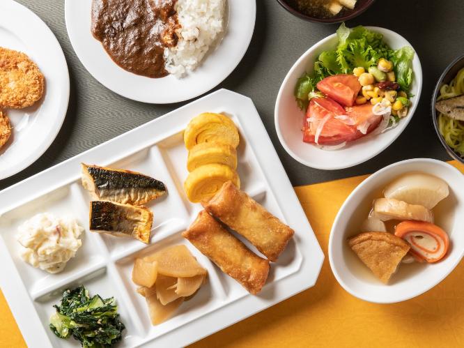 朝食ビュッフェ