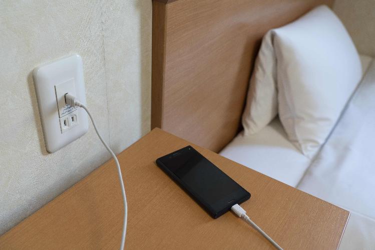 全室に枕元コンセトUSB端子スマホ等の充電に♪