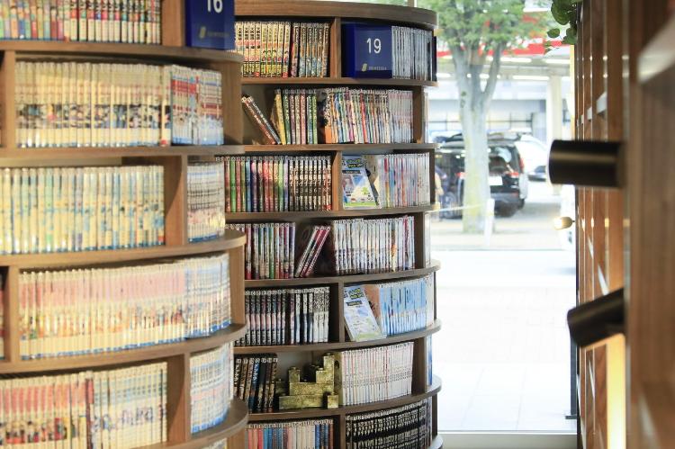 MANGA LIBRARY