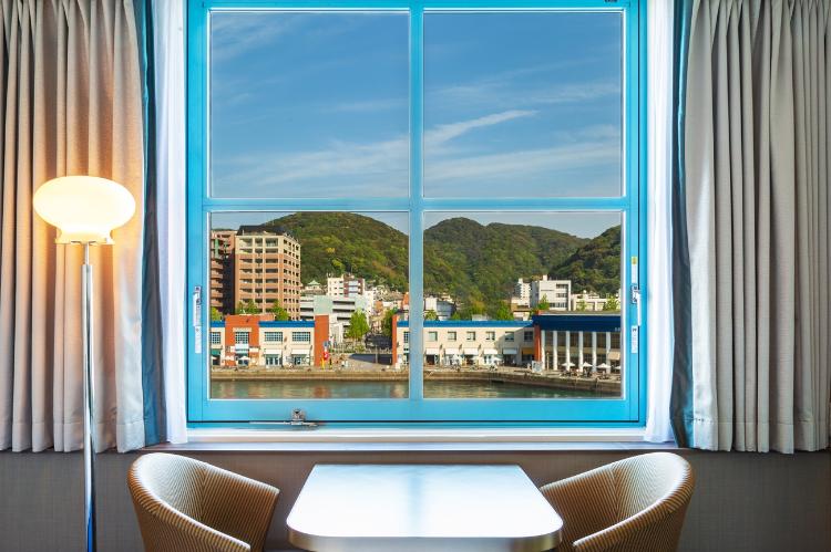 レトロ街側 窓からの景色