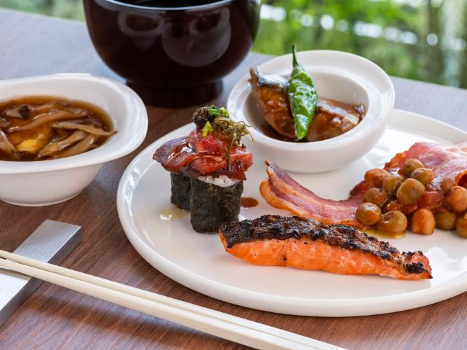 季節の焼き魚＆本鮪と松前漬けの溢れ鮨