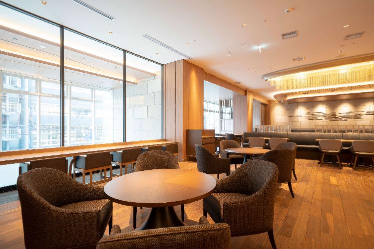 レストラン 「Cafe Canal 1610」