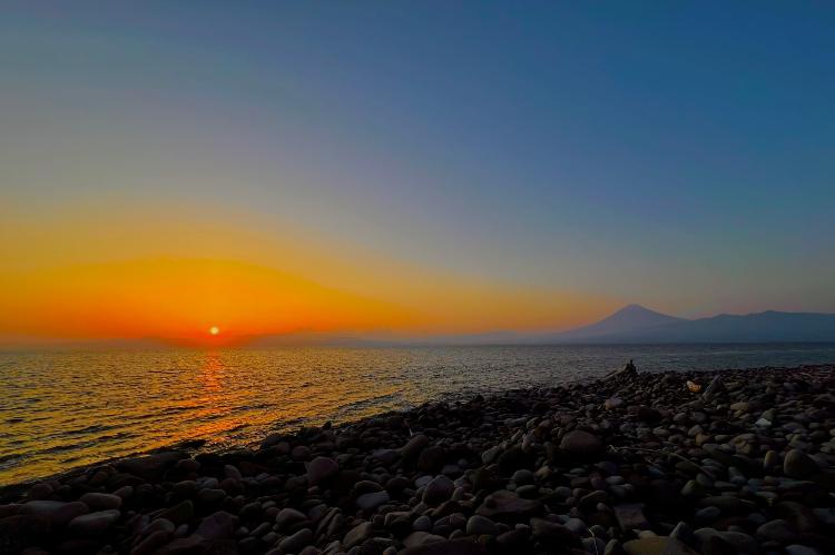 夕暮れの富士山