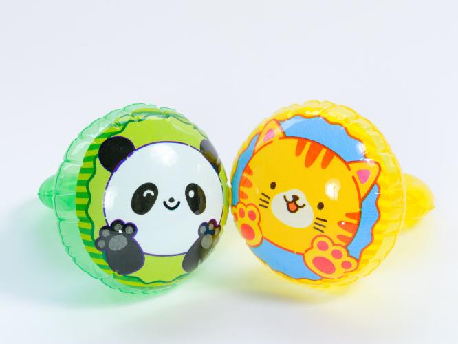 (お子様用腕風船) かわいい動物が描かれた腕風船をご用意しております。