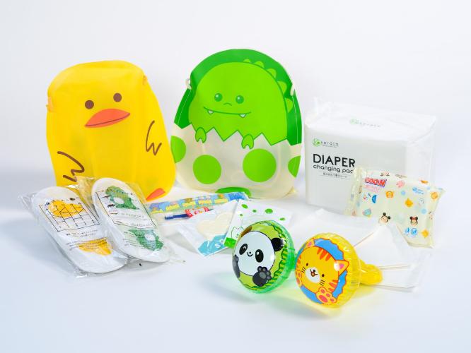 (お子様用アメニティ) かわいいバッグに入ったお子様用アメニティグッズをご用意しております。