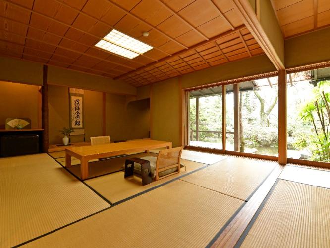 離れ家「紅塵庵」・聴水（ていすい）のお部屋
