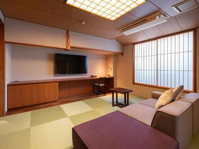 和洋室：ツイン＋8畳　「翠峰（すいほう）」のお部屋