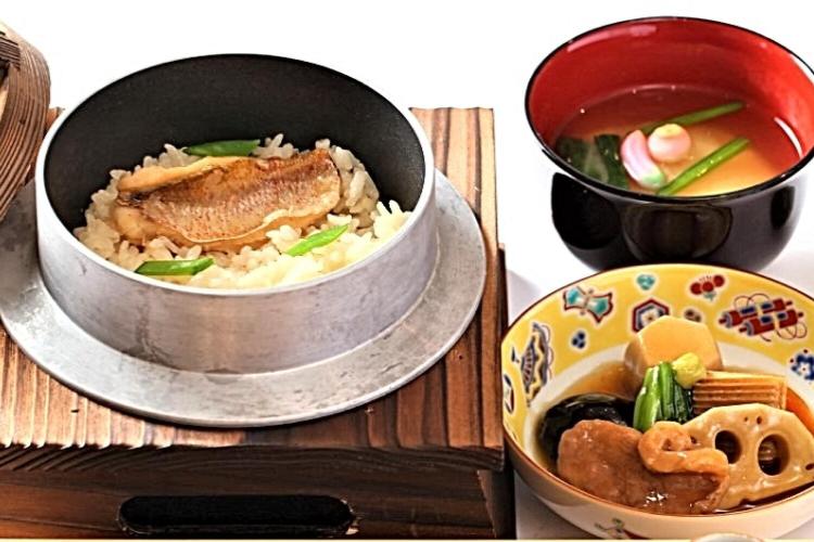 【朝食】加賀野菜やじわもん（地のもの）を使用した「北陸づくし 釜めし御膳」