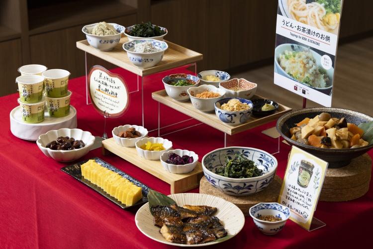 【朝食】和総菜コーナーと選べるトッピング
