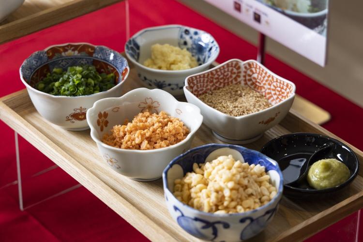 【朝食】うどん・お茶漬けのお供コーナー