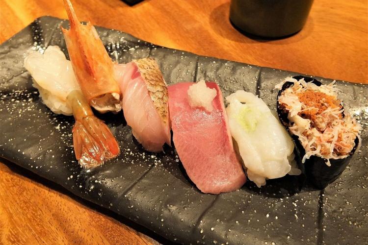近江町市場内_飲食店_寿司(金沢駅よりバス7分)