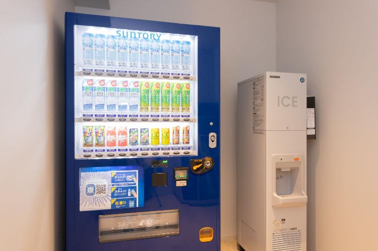 ベンダーコーナー<BR>自動販売機、製氷機