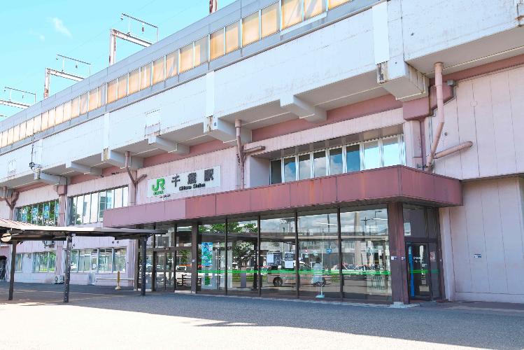 千歳駅　西口