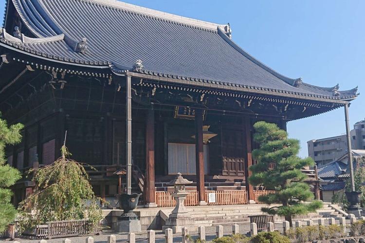 要法寺（徒歩3分）