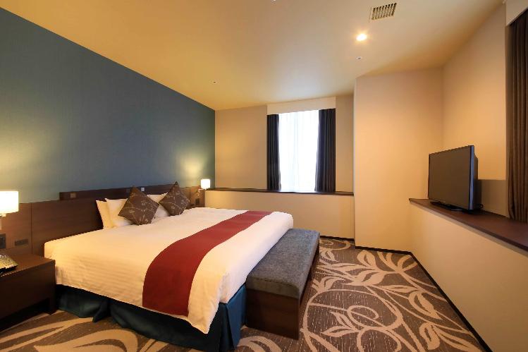 Corner Suite Double 