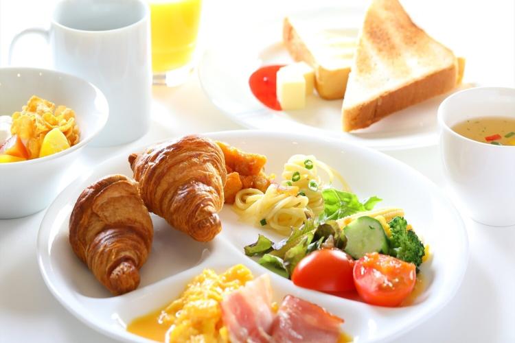 【朝食】盛り付け一例