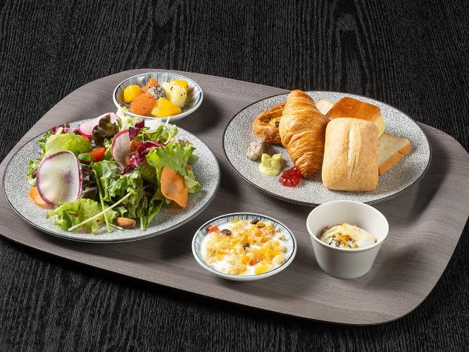 ＜朝食ビュッフェ＞ レイアウト一例 　※イメージ 
