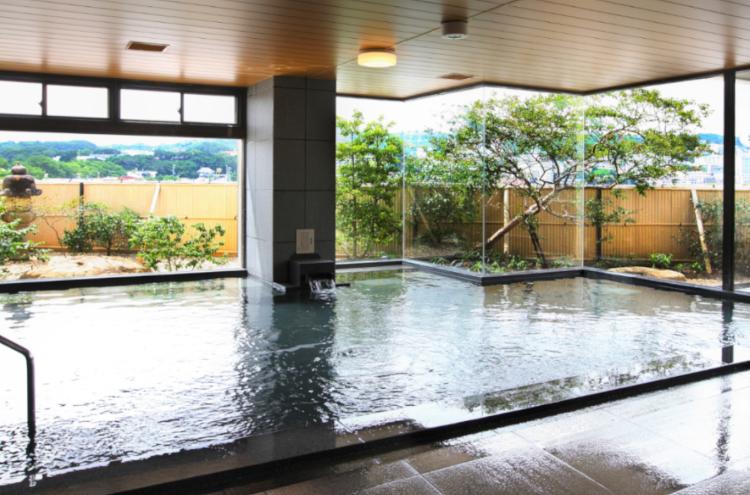 大浴場「松風」