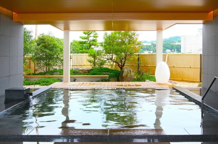 大浴場「松風」