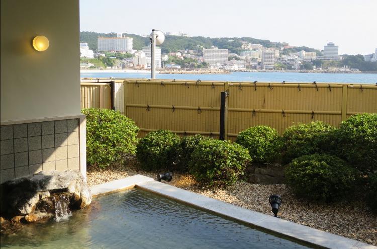 大浴場「松風」