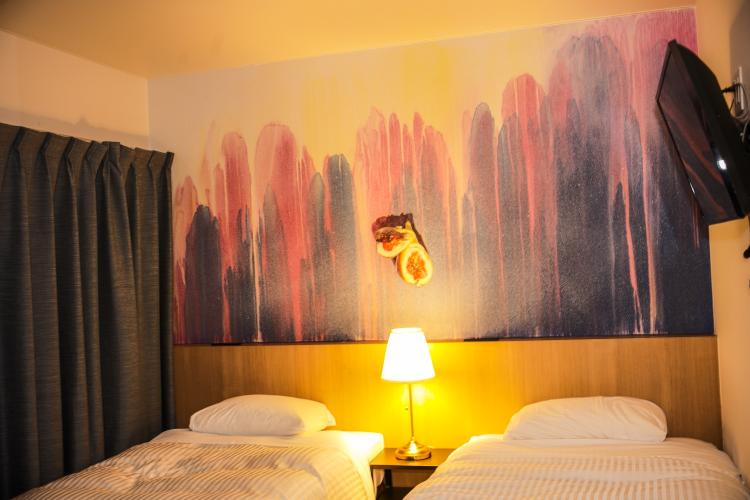 【お部屋】アートルームツイン(hitch)