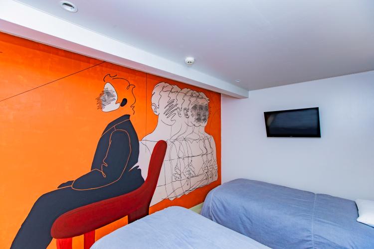 【お部屋】アートルームトリプル(AICON)