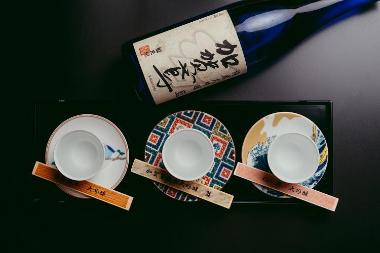 九谷焼のおちょこで地酒を愉しむ飲み比べもおススメ