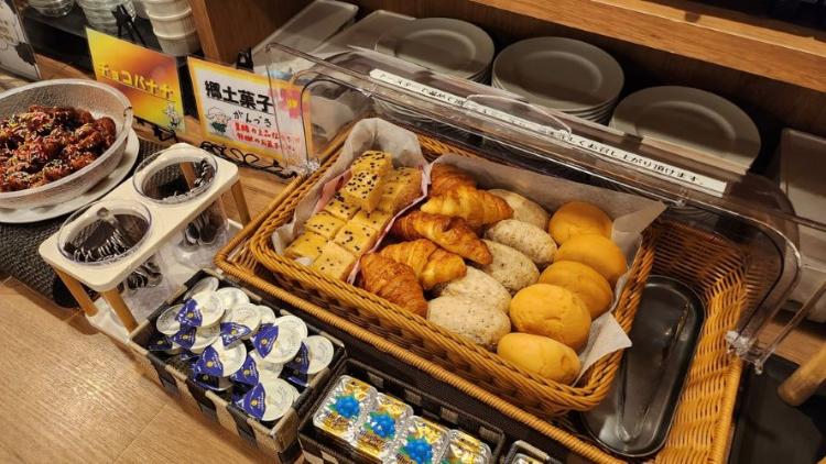 朝食バイキング一例