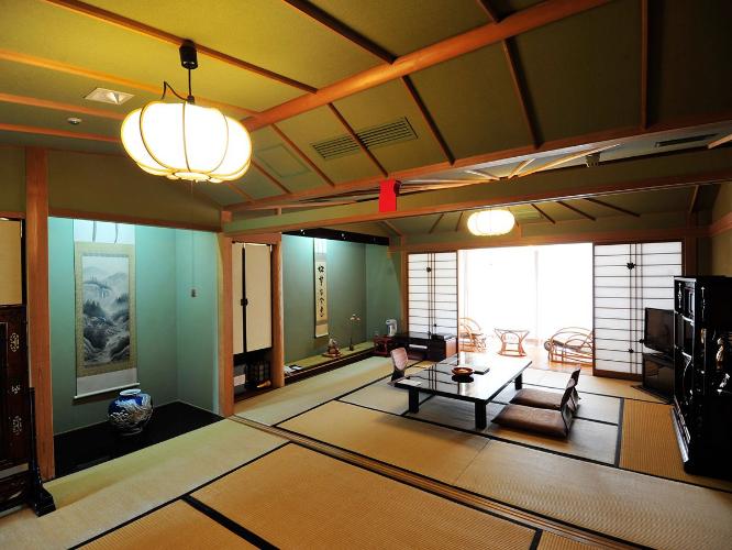 和室2間続き（10畳＋6畳）　