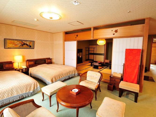 和洋室（12.5畳＋ツインベッド）　