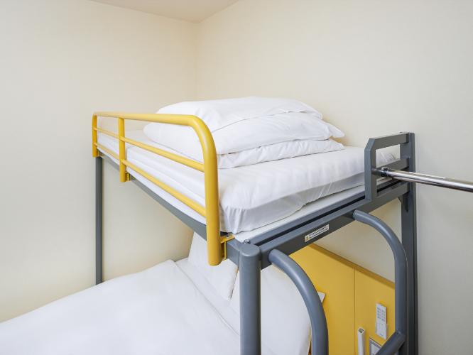 【ダブルルーム+ロフトベッド】ロフト利用イメージ