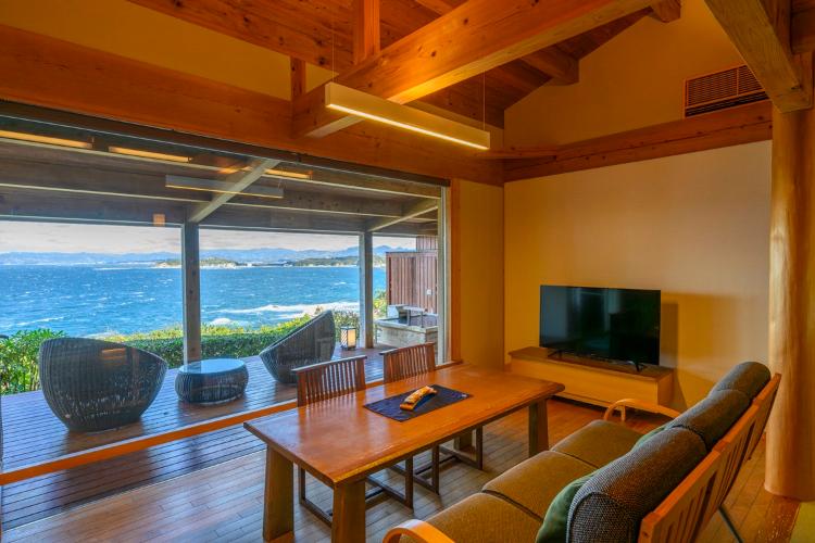 【離れ/平屋/眺望:海/源泉かけ流し】ベッド2台、3名様の場合は追加で和布団をご用意いたします