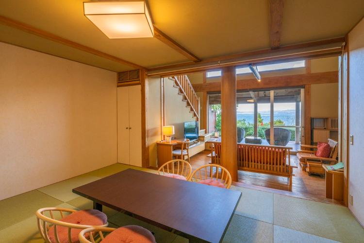 【離れ/メゾネット/眺望:海/源泉かけ流し】ベッド2台、3名様以上の場合は追加で和布団をご用意いたします