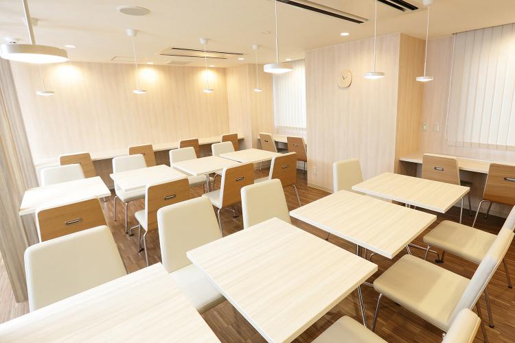 清潔感あふれるレストラン