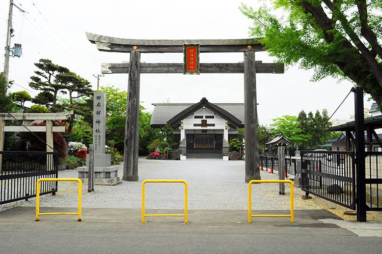 【田名部神社】毎年8月18日から20日まで壮麗な田名部まつりが開催されます。徒歩1分