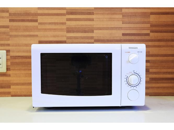 5階に電子レンジがございます。