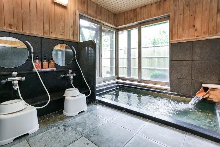 フラットな作りでおみ足のよくない方にもおすすめです。