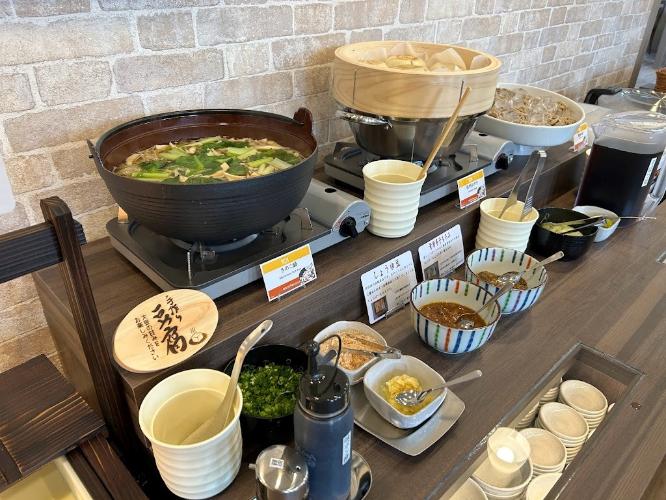 朝食