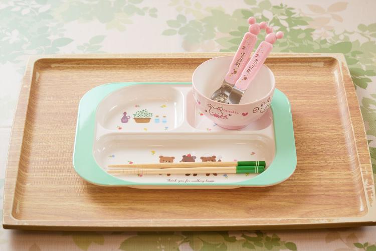 お子様用食器ご用意しております。