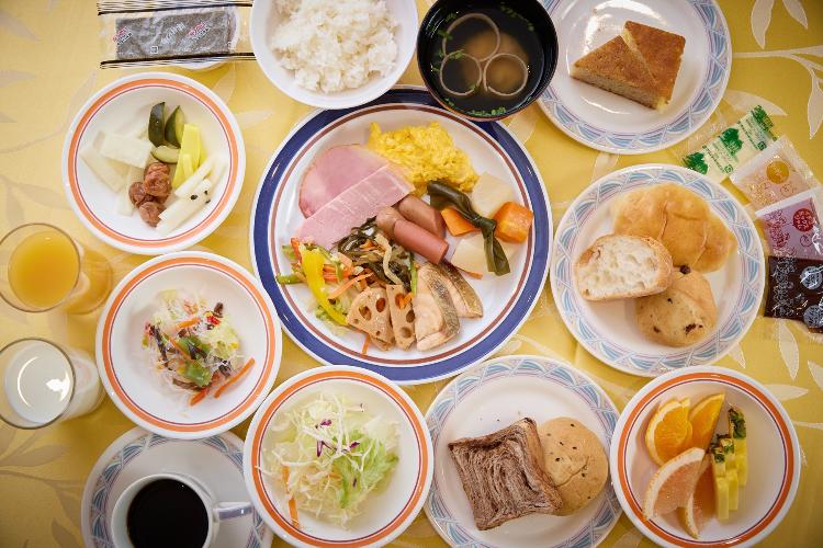 朝食一例